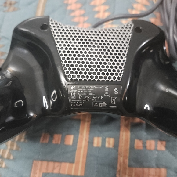 Logitech ChillStream Black Game Controller‎ - Picture 2 of 5